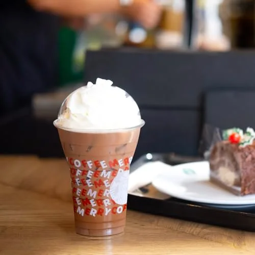 Plastic Parfait Cups Root Beer Float Cups Peanut Buster Parfait Glasses Classic Disposable Crystal Milkshake Mugs for Sundae Yogurt Ice Cream Christmas Party Drinks () view 4